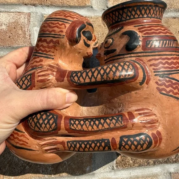 Handcrafted Terracotta Tribal Vase - Picture 3 of 5